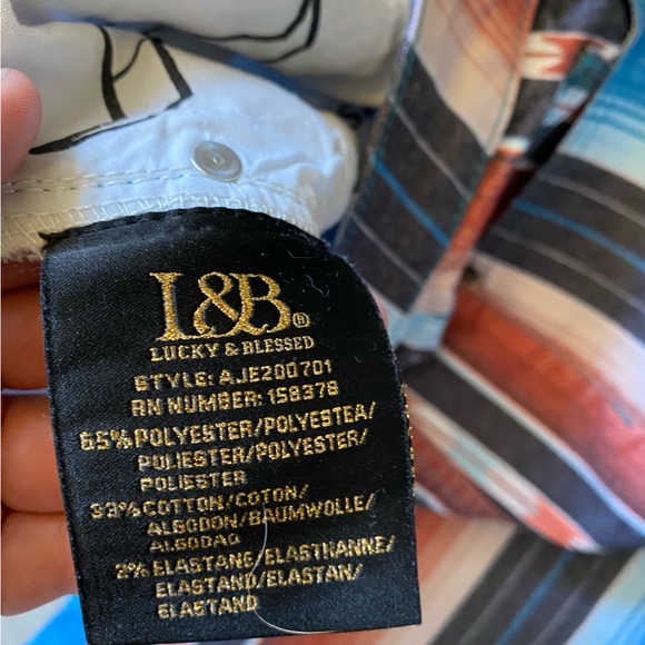 L&B Wide Leg- High Rise- Aztec Pattern Jeans - Picture 6 of 8